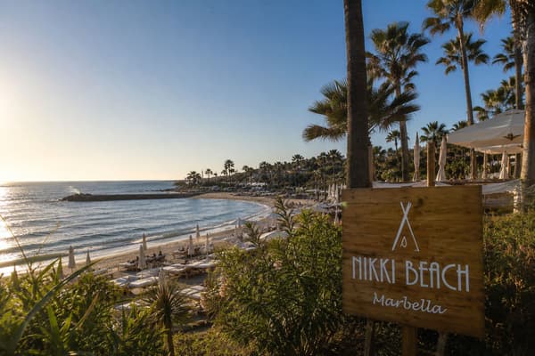 Elviria pinewoods and beach