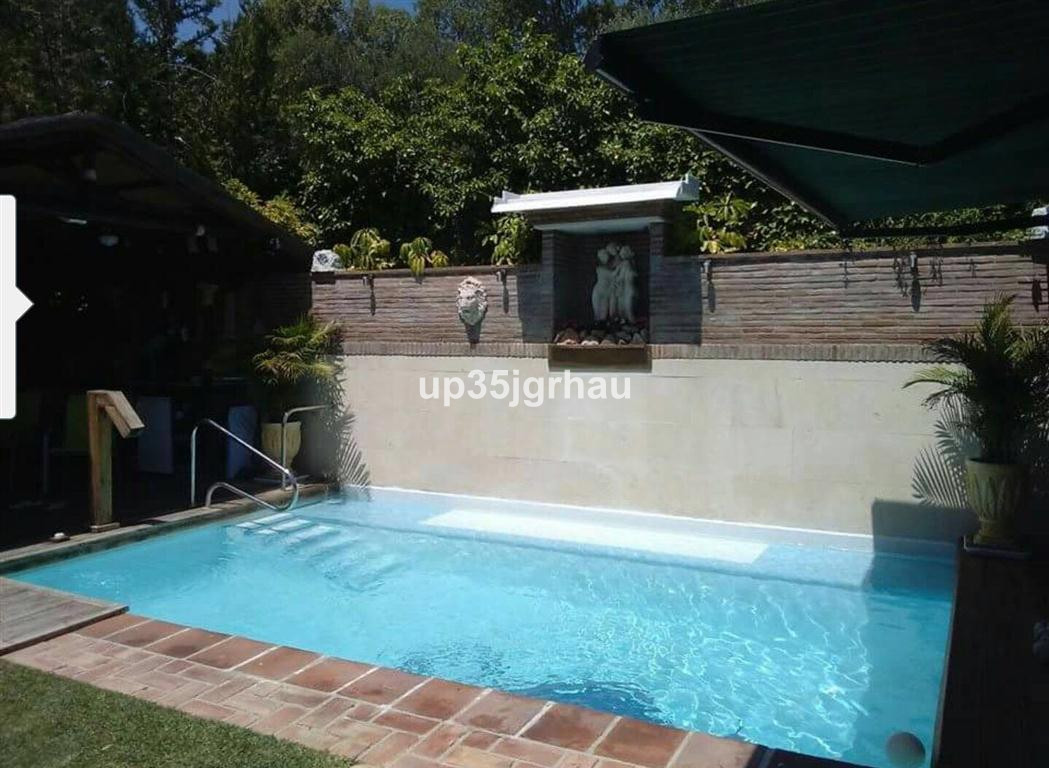Ground Floor Apartment in Estepona