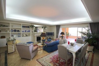 Middle Floor Apartment in Marbella
