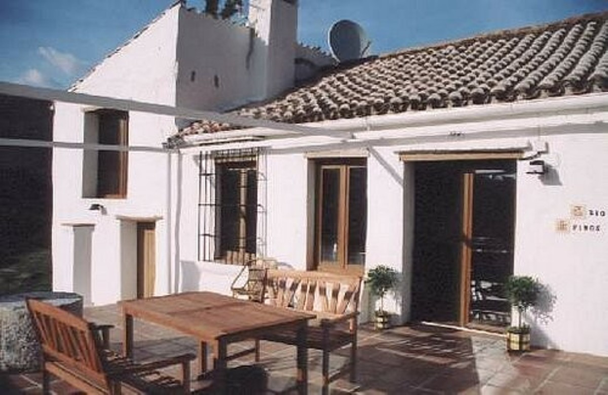 Finca - Cortijo in Estepona