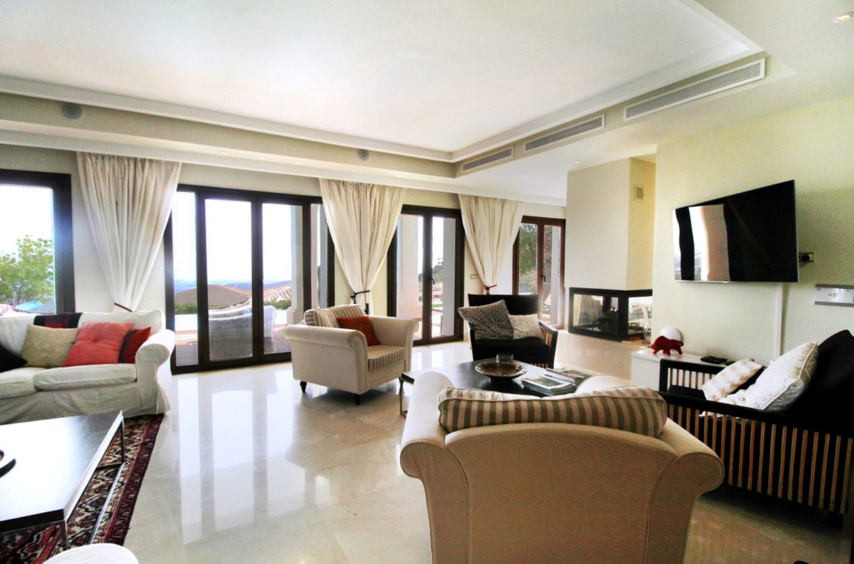 Detached Villa in Benahavís