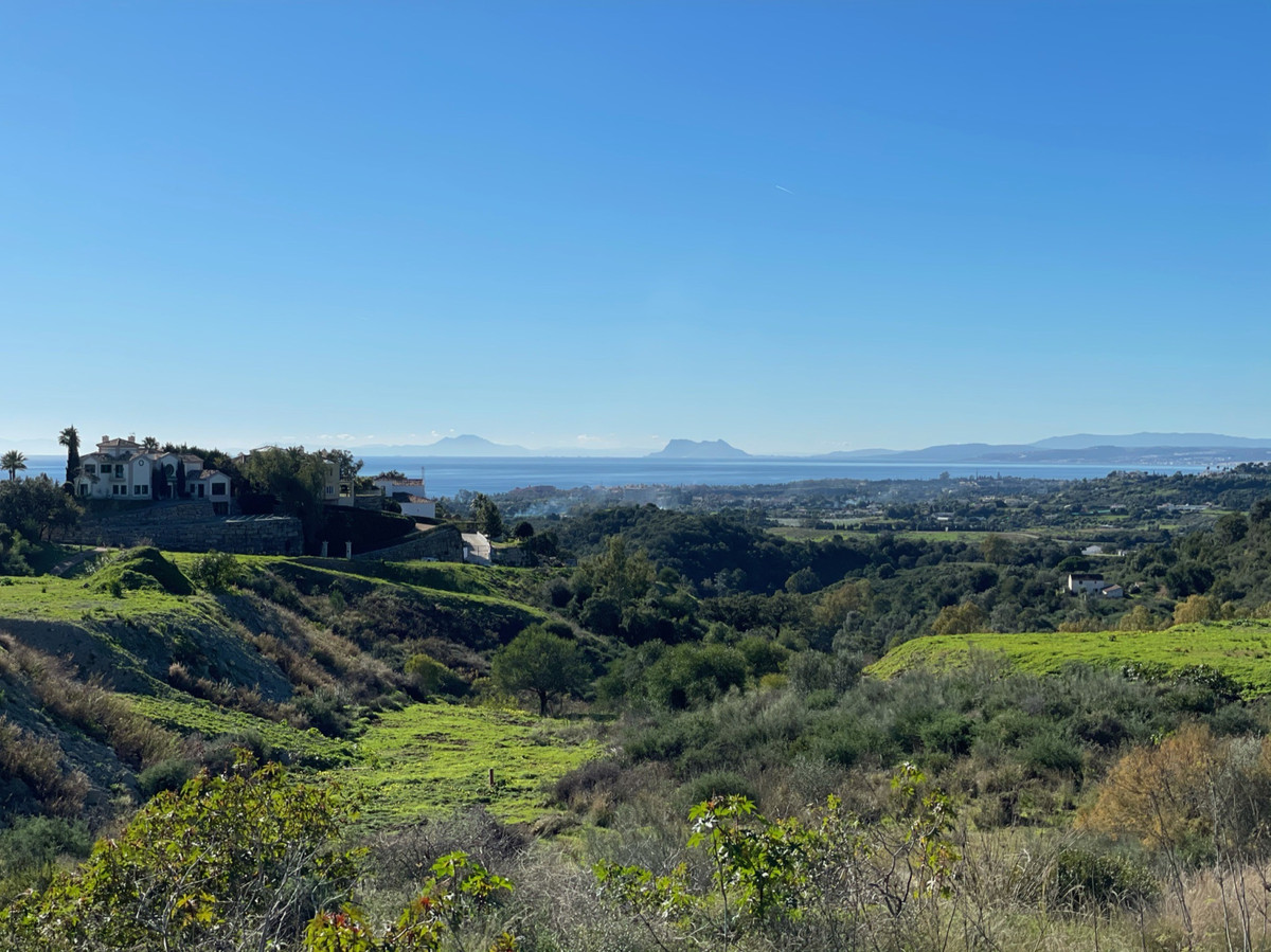 Residential Plot in Estepona