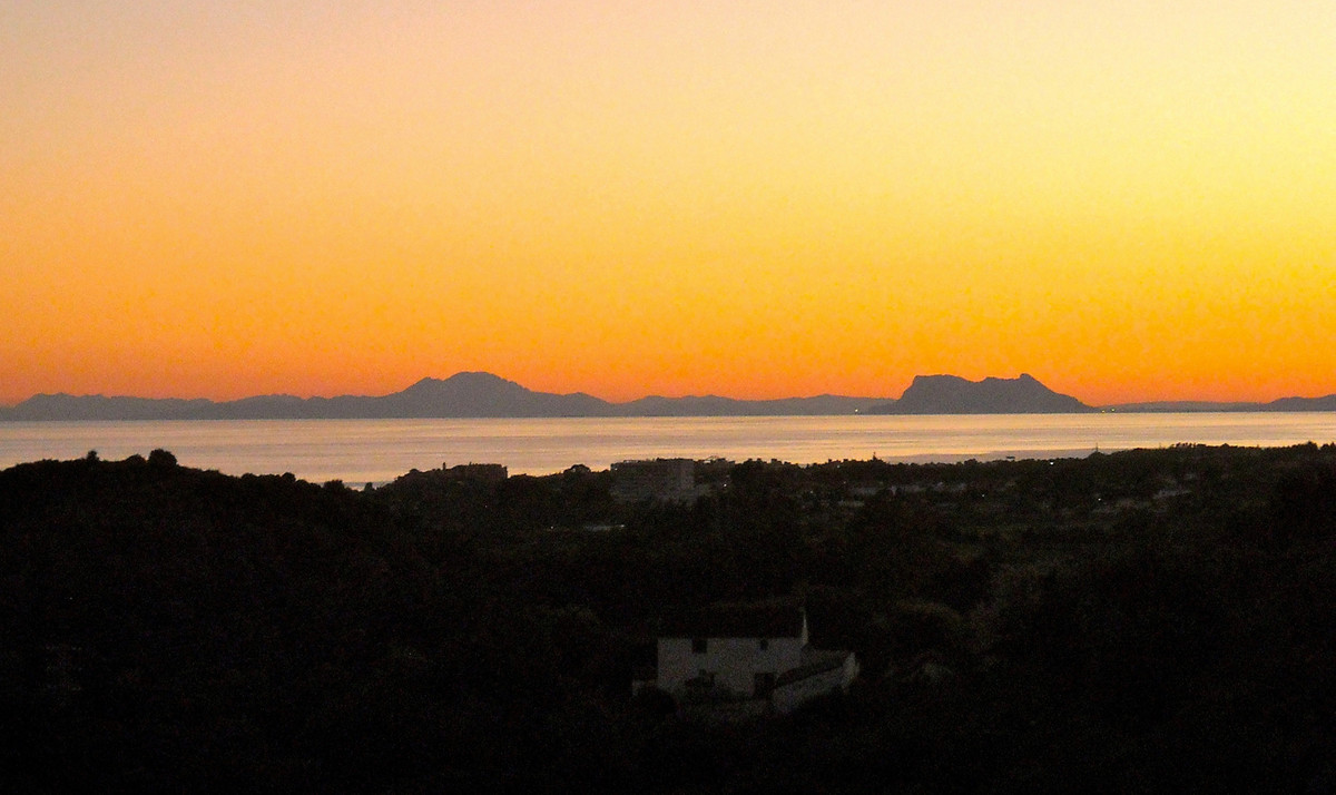 Residential Plot in Estepona