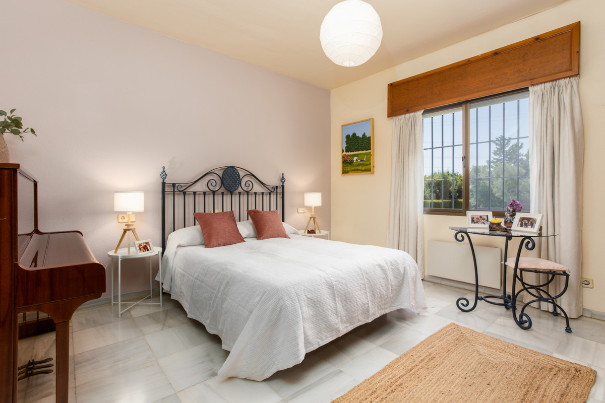 Detached Villa in Marbella