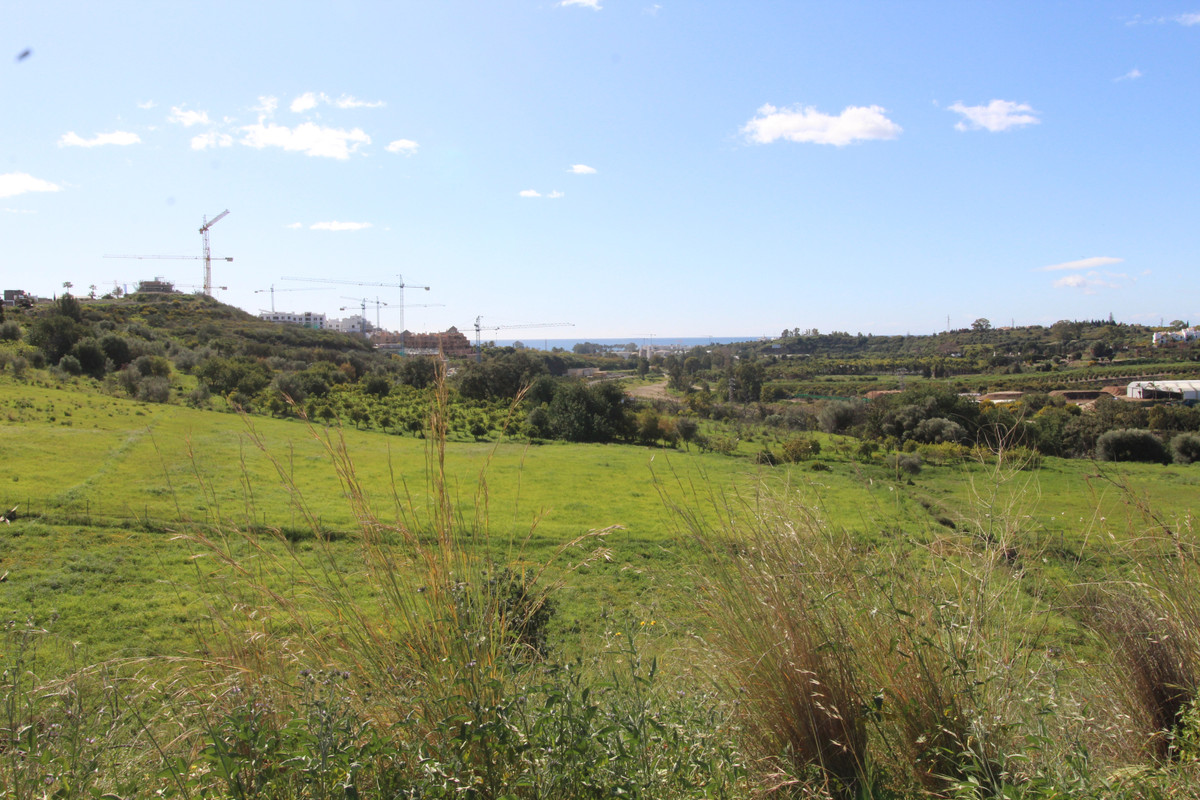 Residential Plot in Benahavís