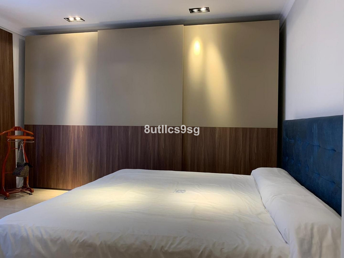 Middle Floor Apartment in Estepona