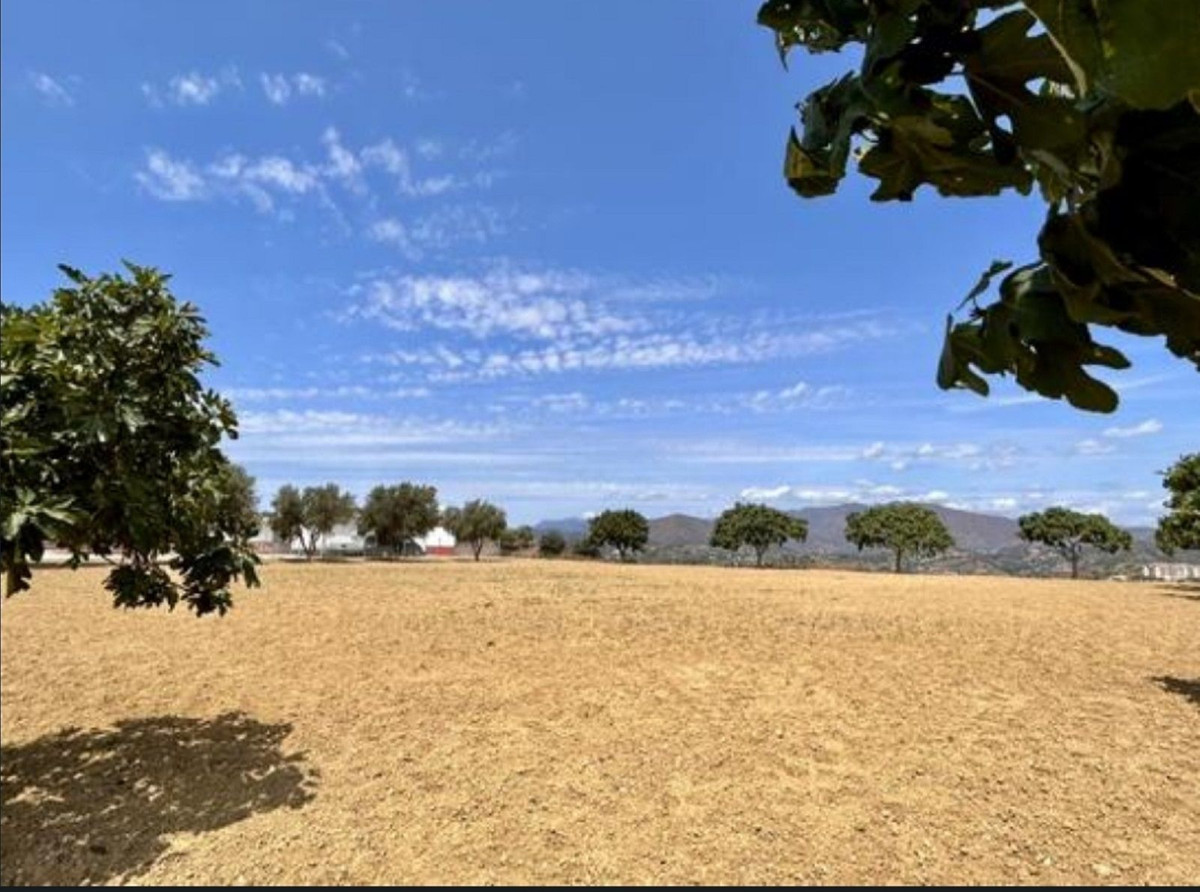 Land in Mijas