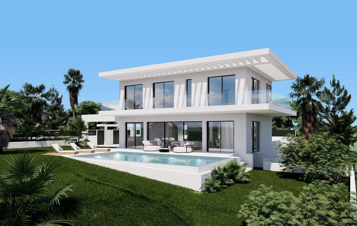 Detached Villa in Elviria