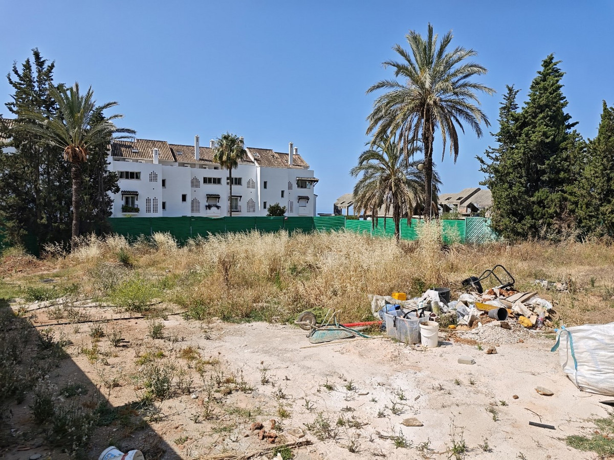 Residential Plot in Marbella