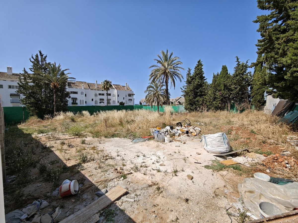 Residential Plot in Marbella