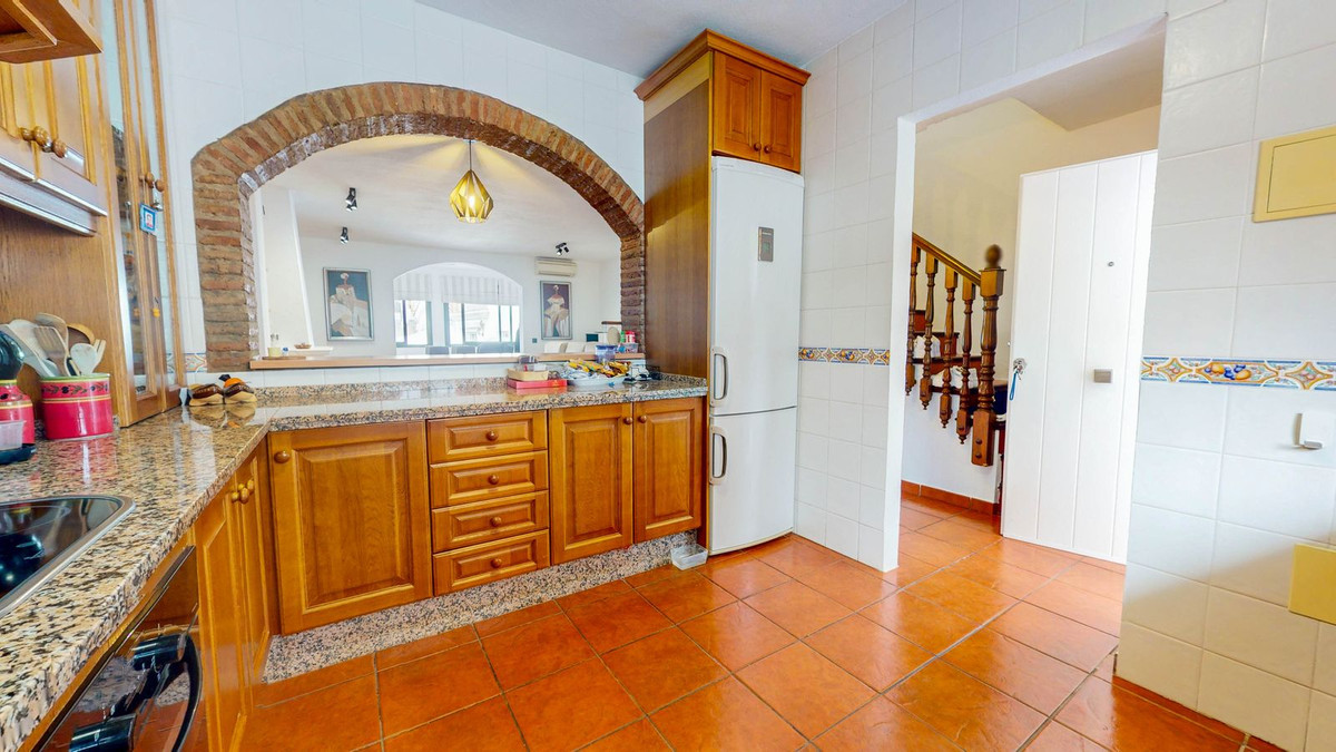 Semi-Detached House in Benahavís
