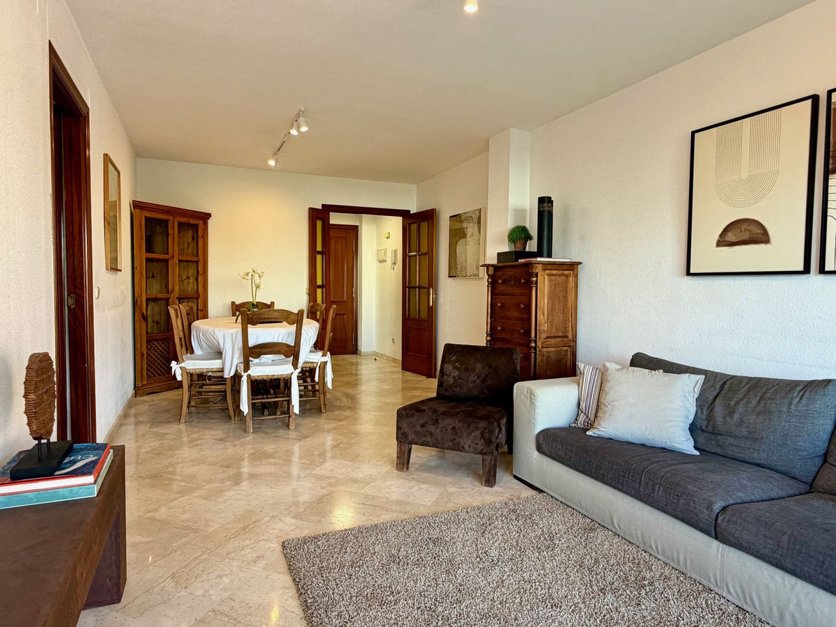 Middle Floor Apartment in Marbella