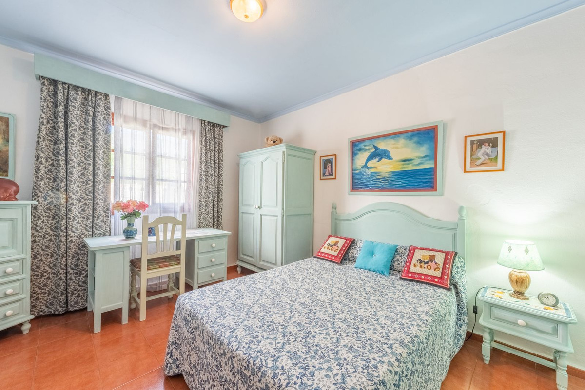 Ground Floor Apartment in Benahavís