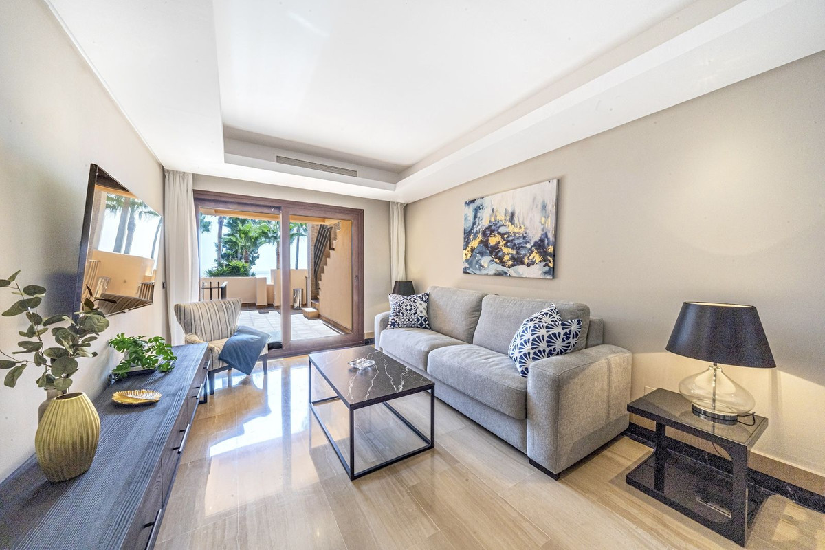 Top Floor Apartment in Estepona