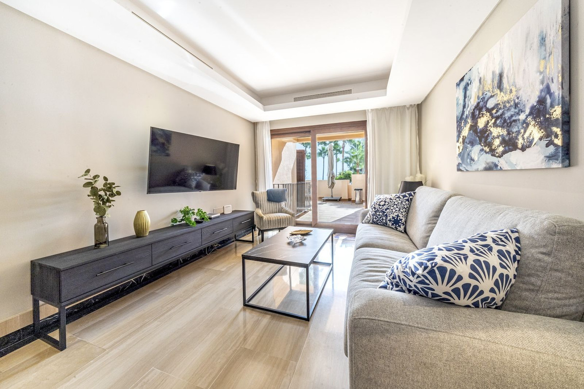 Top Floor Apartment in Estepona