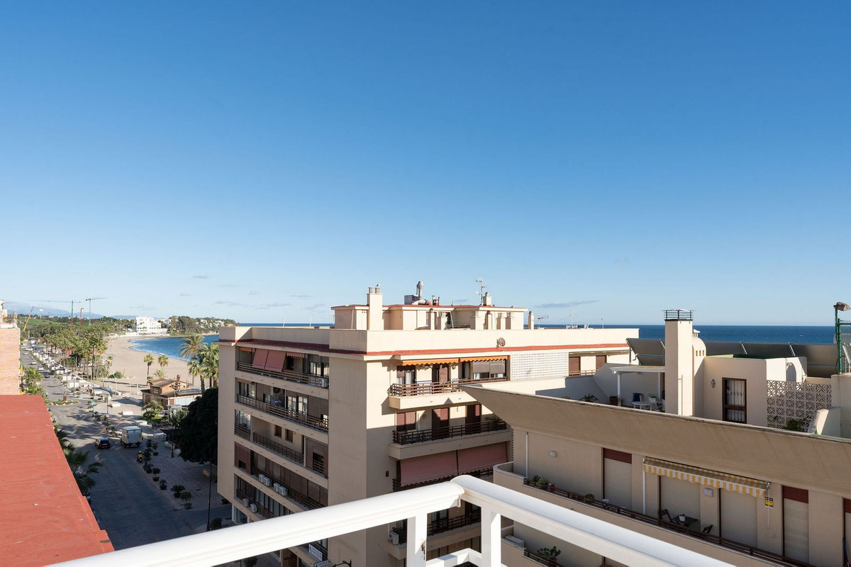 Penthouse in Estepona