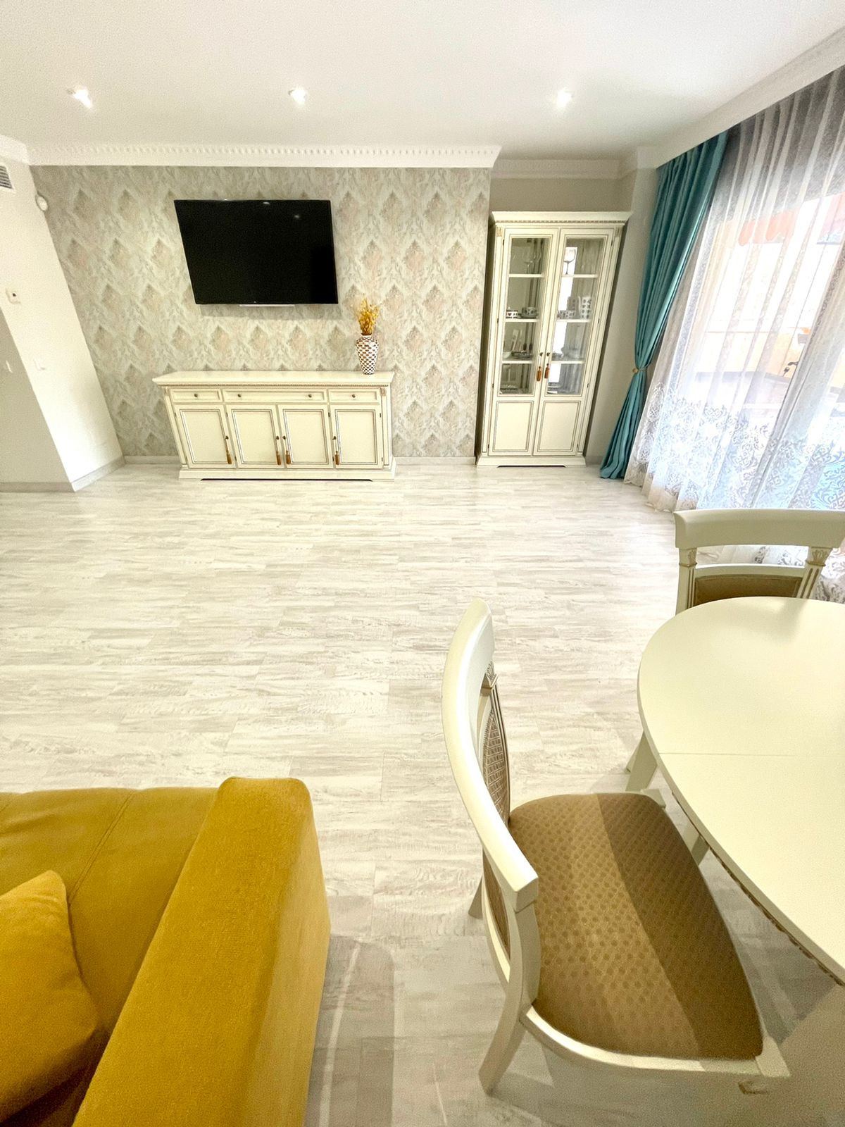 Ground Floor Apartment in Benahavís