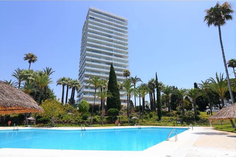 Middle Floor Apartment in Marbella