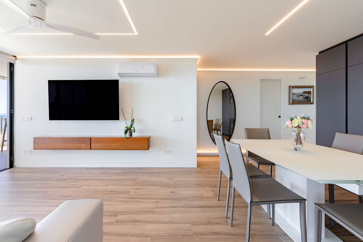 Middle Floor Apartment in Marbella