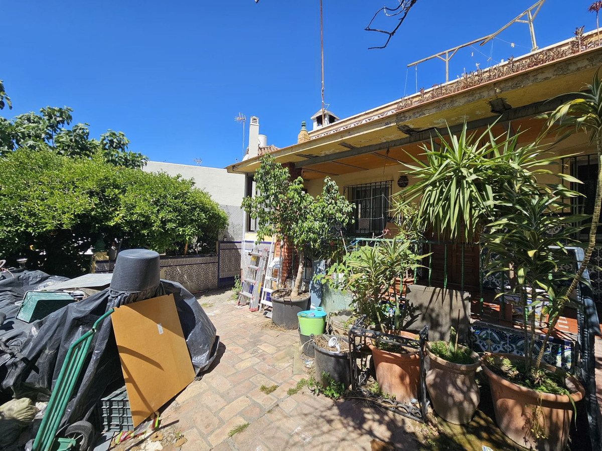 Semi-Detached House in Estepona