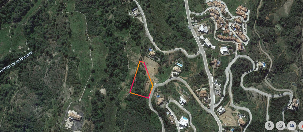 Residential Plot in Benahavís
