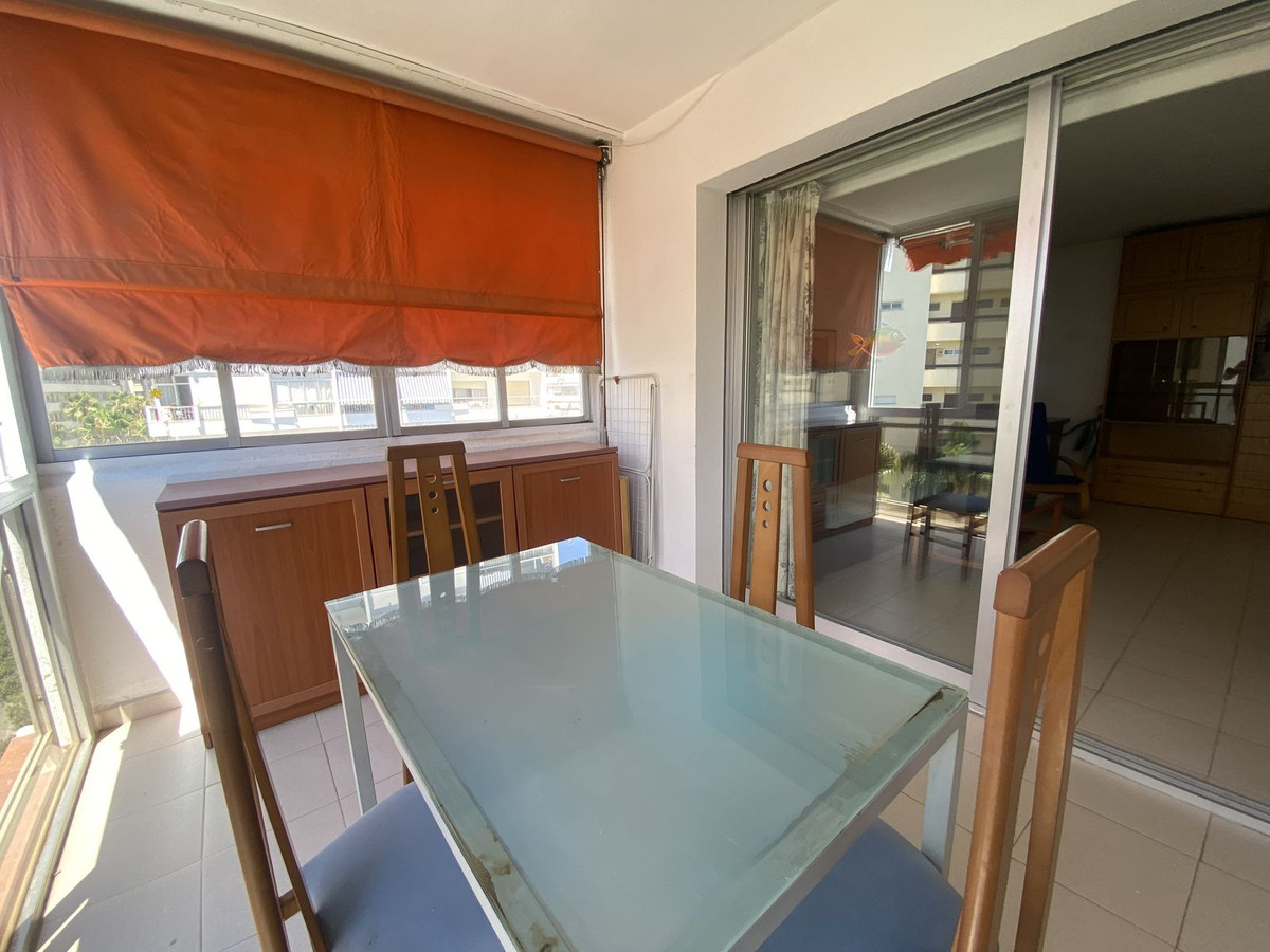 Middle Floor Apartment in Marbella