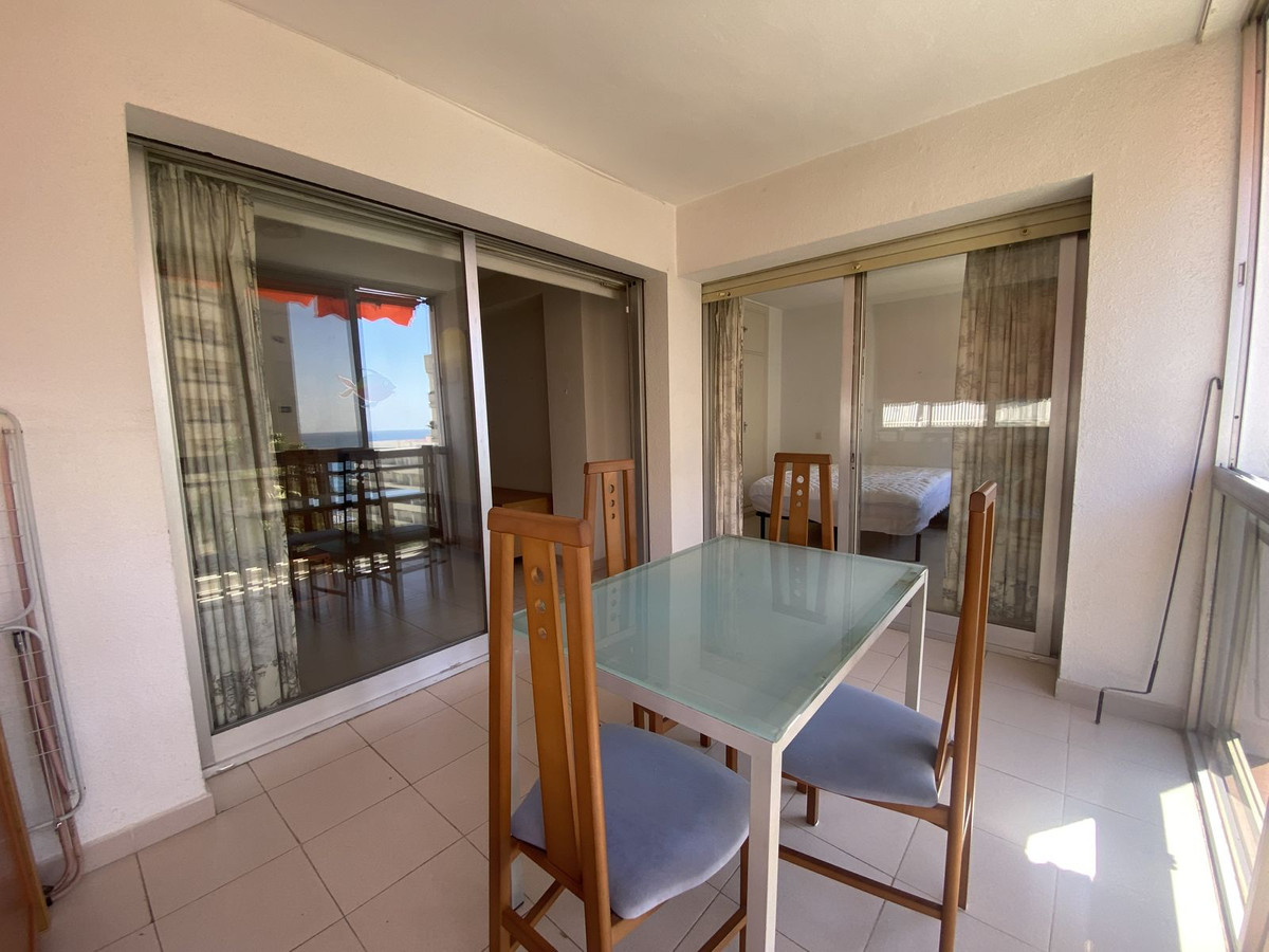 Middle Floor Apartment in Marbella