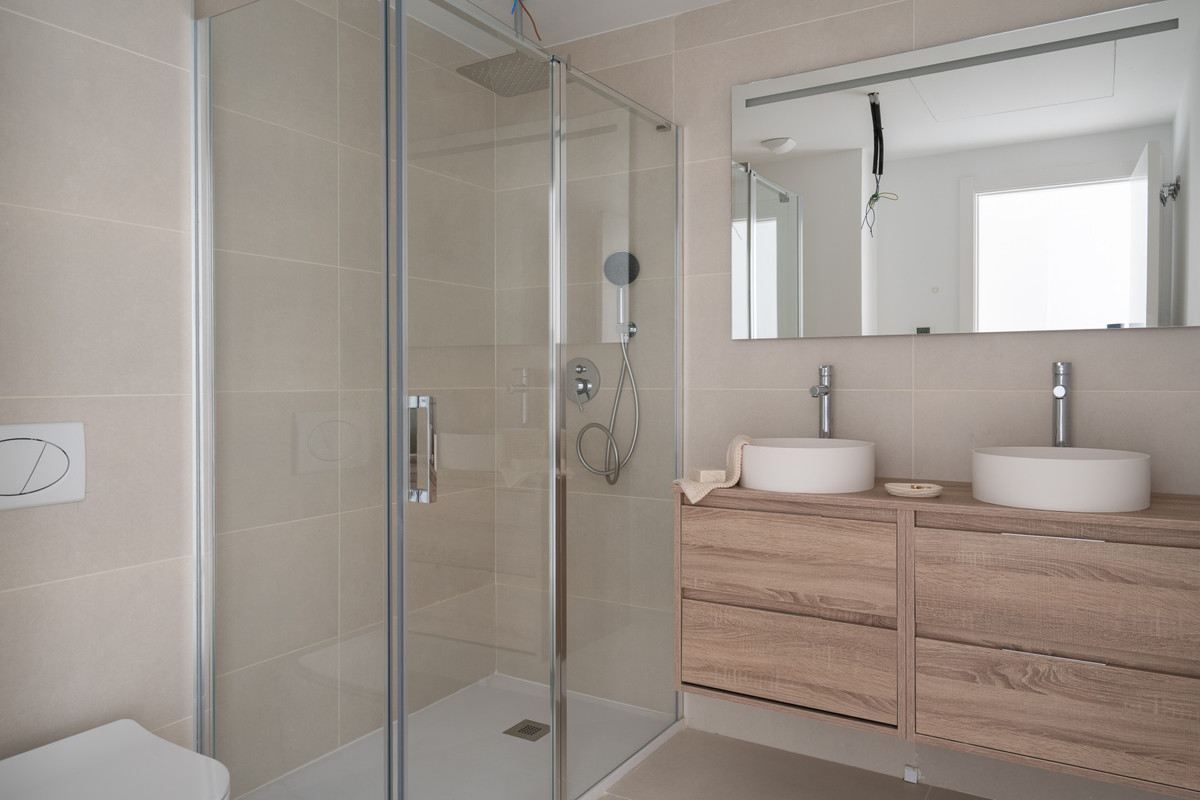 Middle Floor Apartment in Fuengirola
