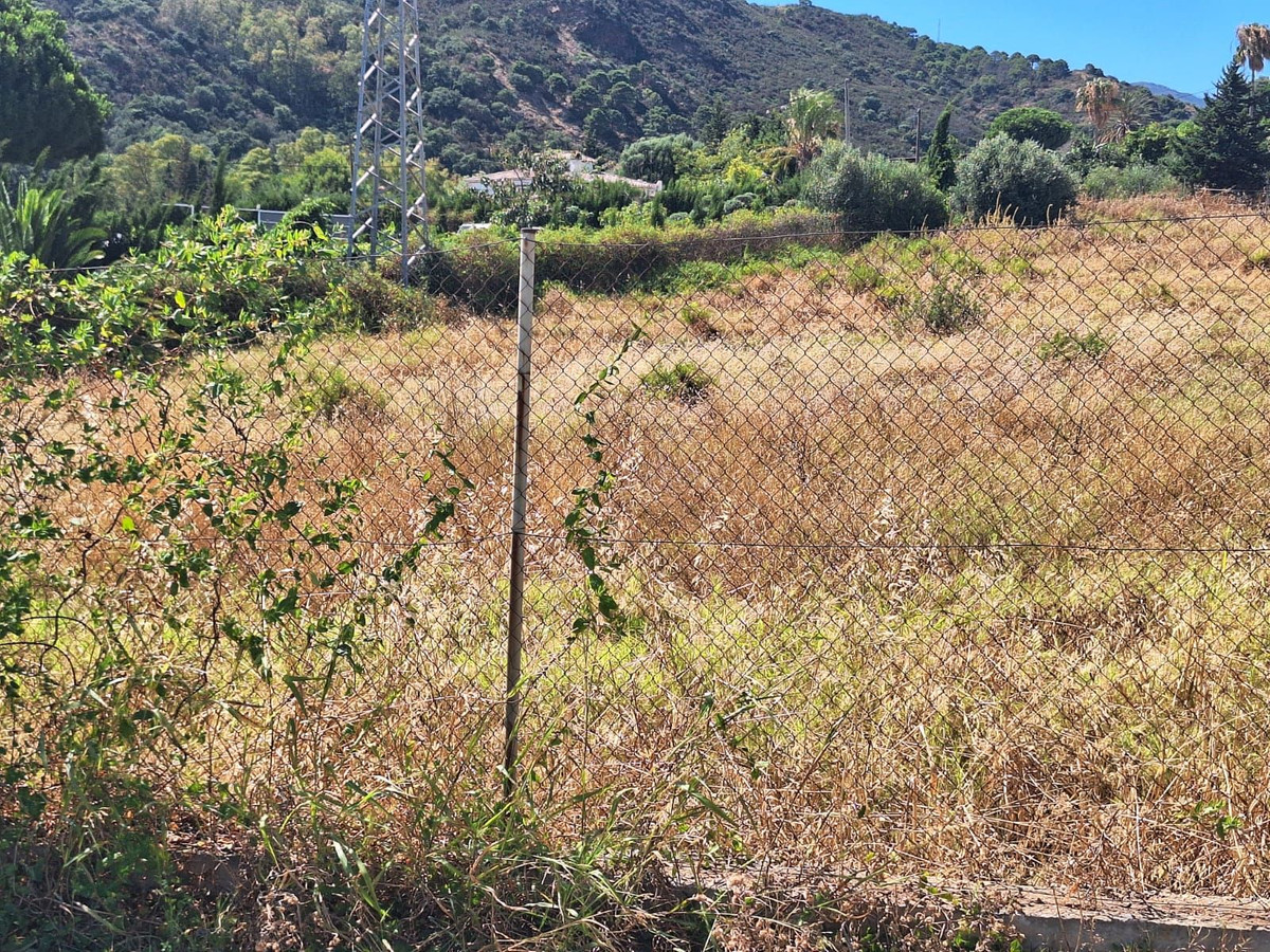 Land in Estepona