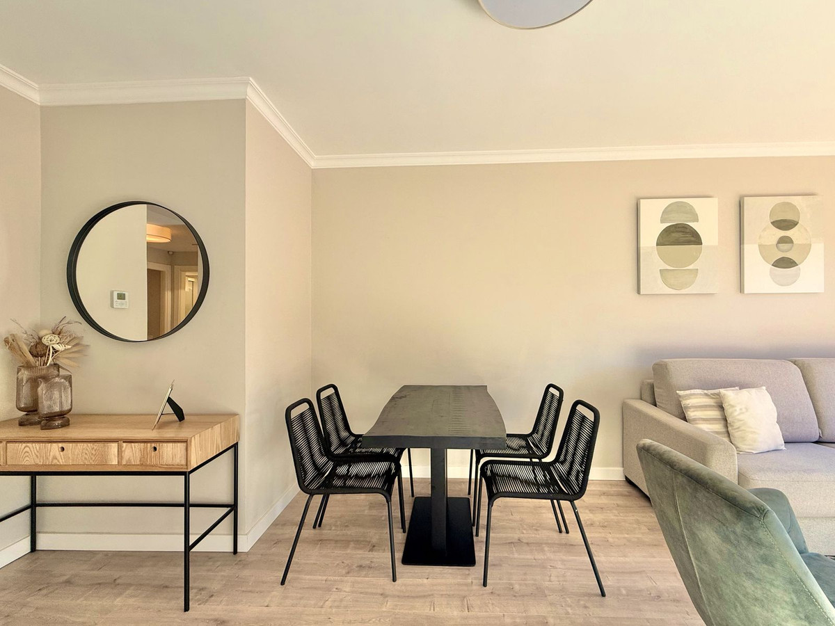 Middle Floor Apartment in Benahavís