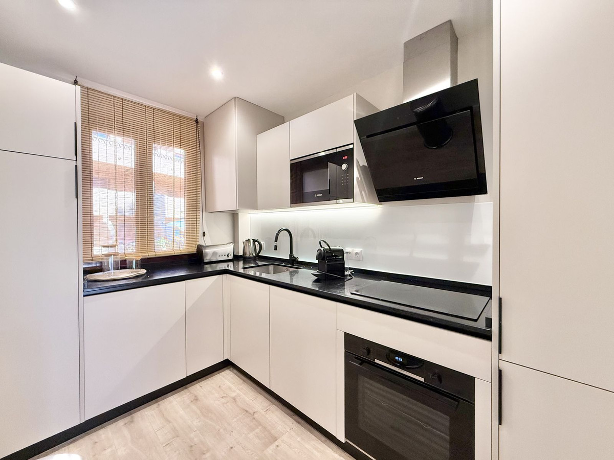 Middle Floor Apartment in Benahavís
