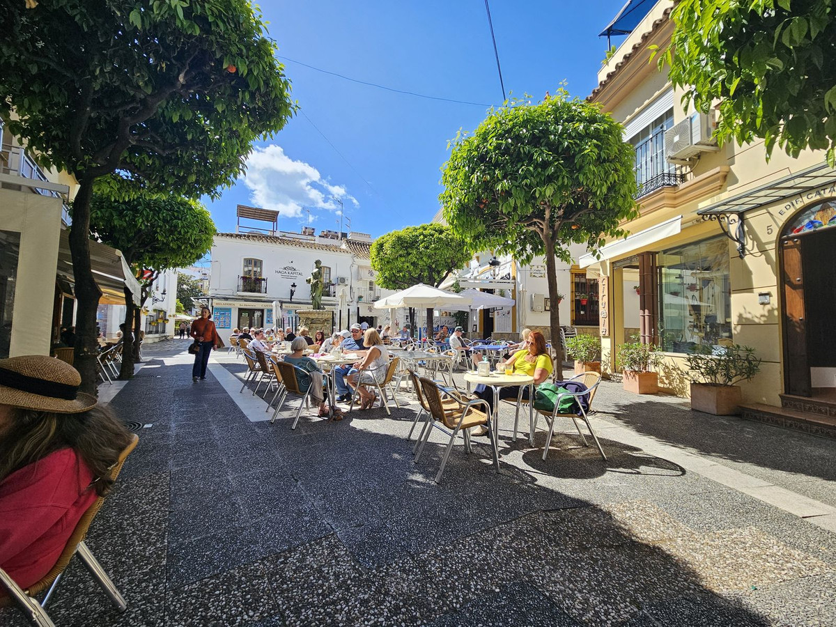 Top Floor Apartment in Estepona