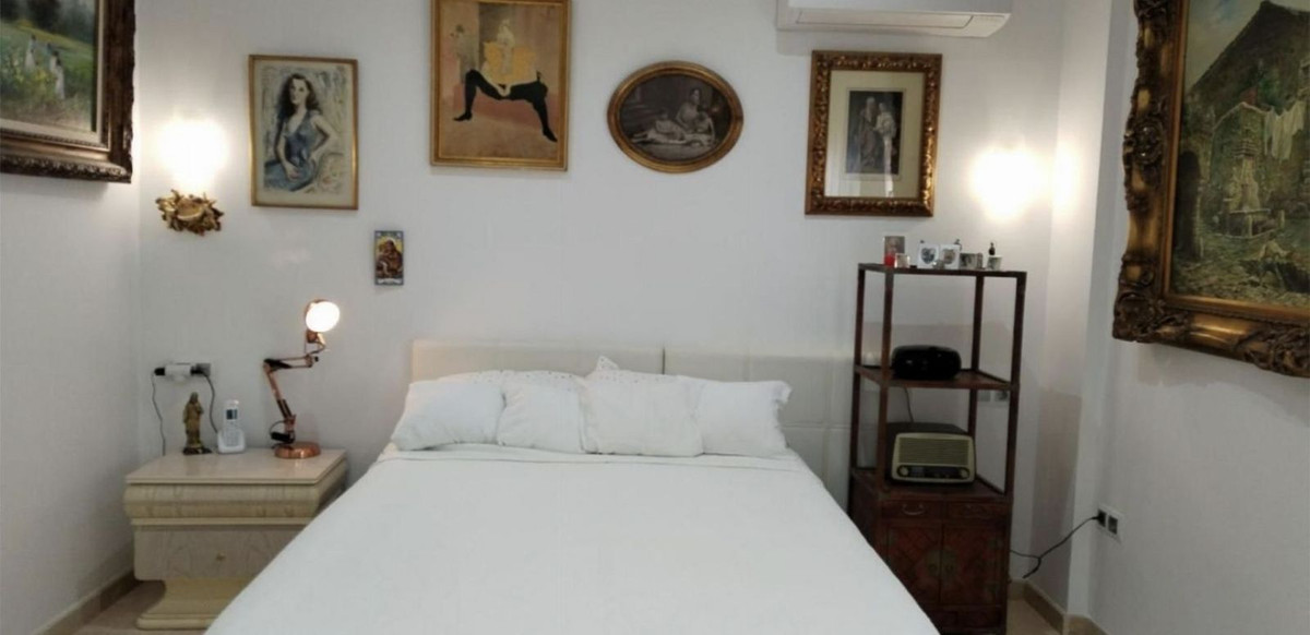Middle Floor Apartment in Marbella