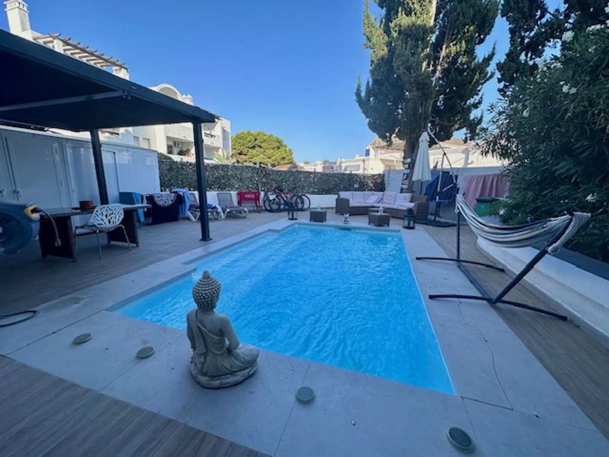 Ground Floor Apartment in Estepona
