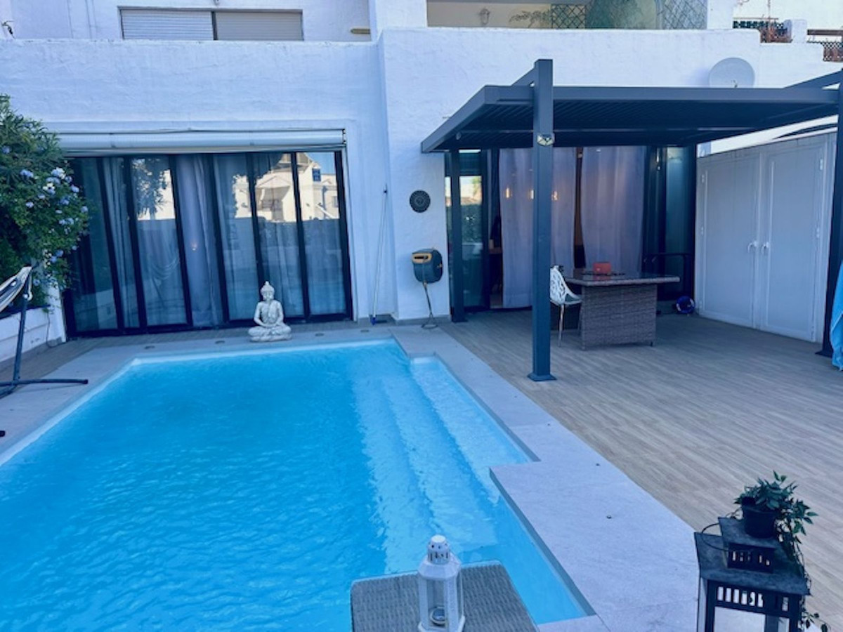 Ground Floor Apartment in Estepona