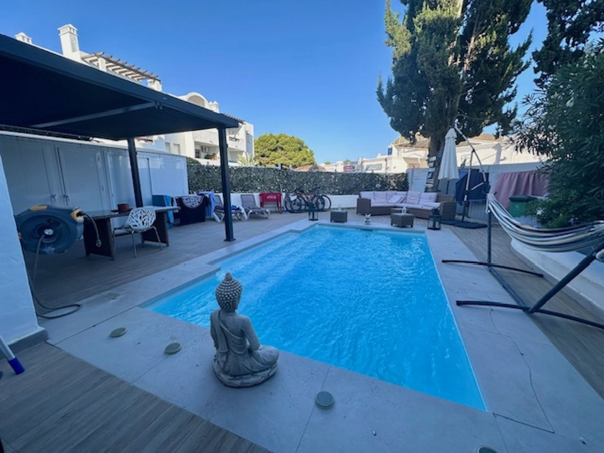 Ground Floor Apartment in Estepona
