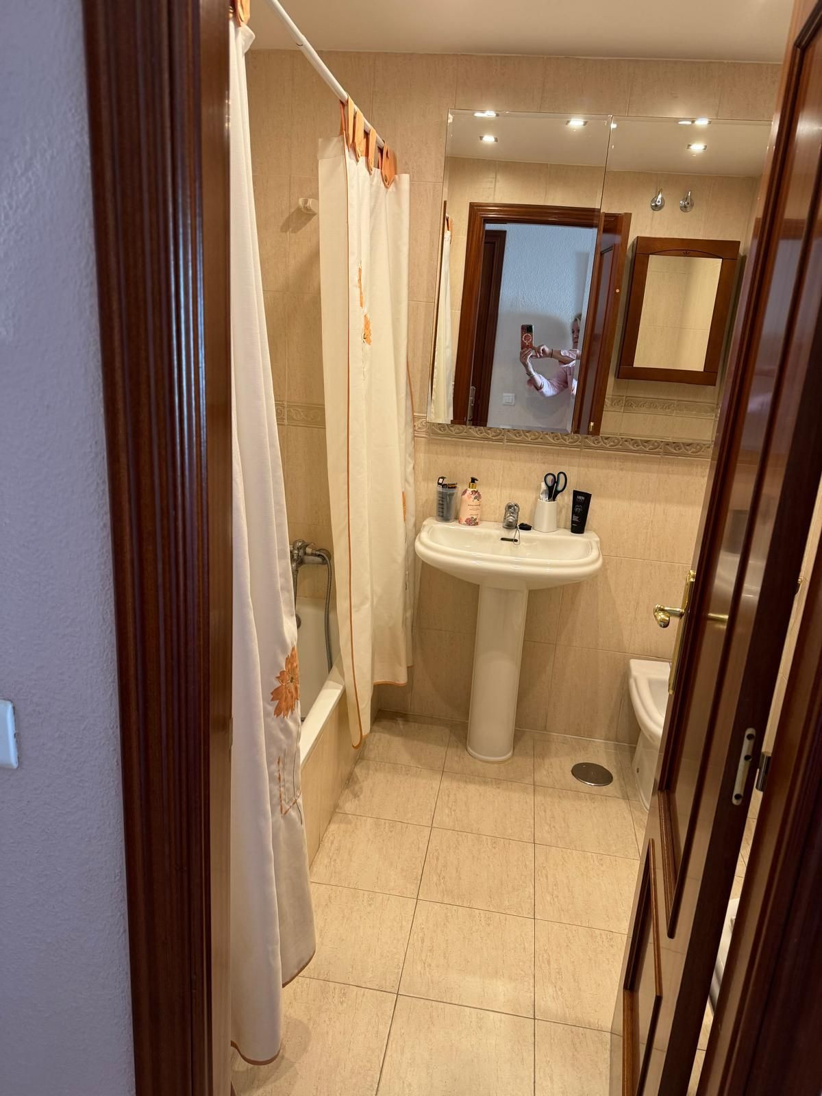 Middle Floor Apartment in Estepona