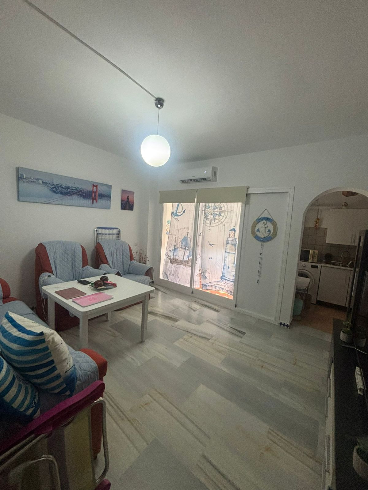 Middle Floor Apartment in Estepona