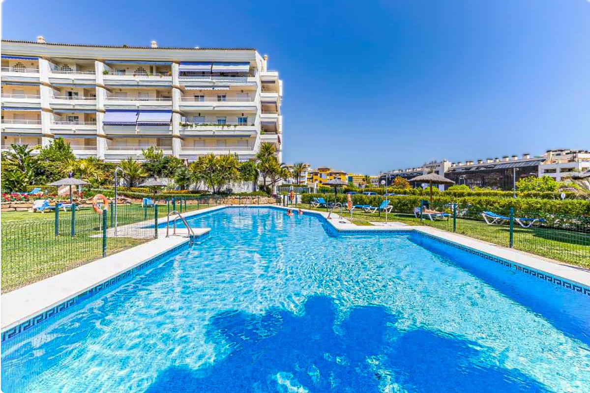 Middle Floor Apartment in Marbella
