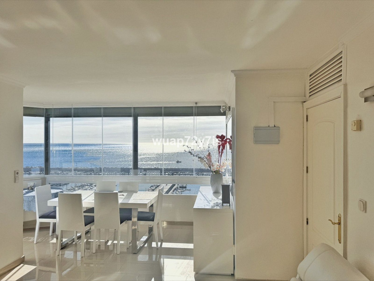 Top Floor Apartment in Fuengirola
