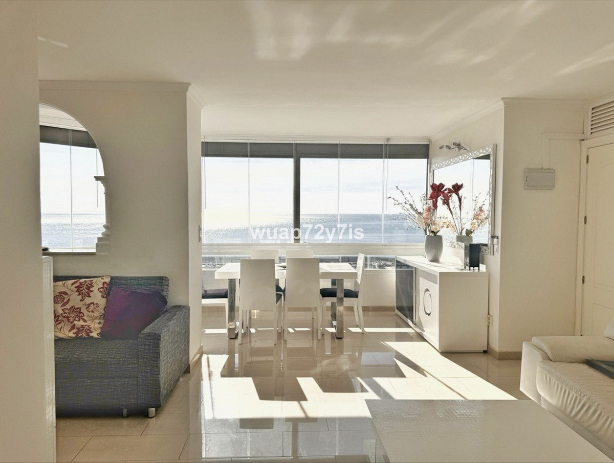 Top Floor Apartment in Fuengirola