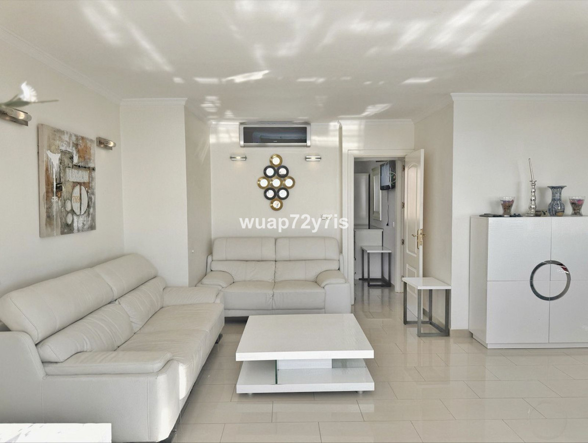 Top Floor Apartment in Fuengirola
