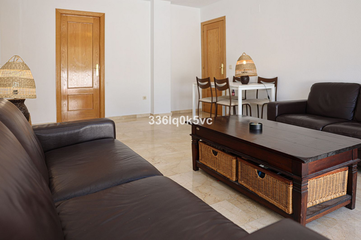 Middle Floor Apartment in Benahavís