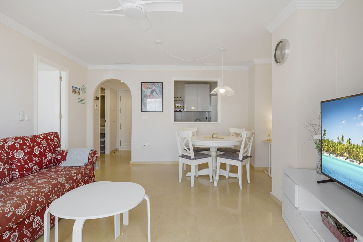 Middle Floor Apartment in Marbella