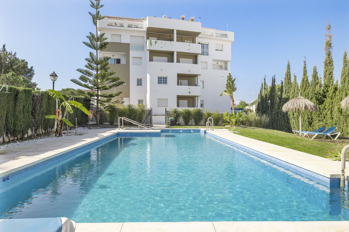Middle Floor Apartment in Marbella