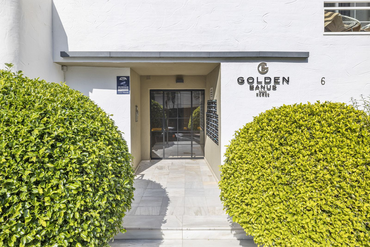 Middle Floor Apartment in Marbella