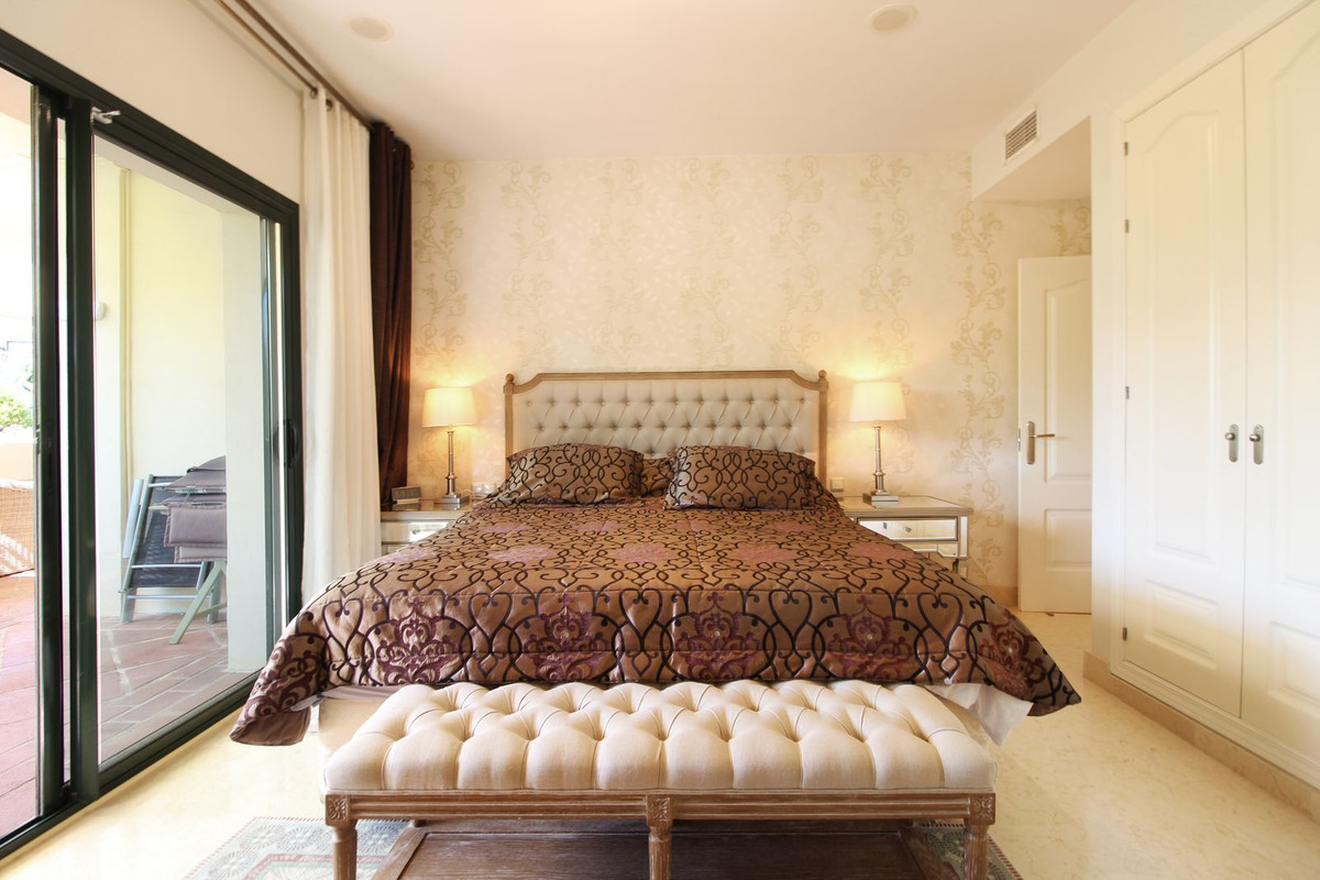 Ground Floor Apartment in Benahavís