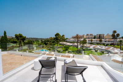 Penthouse Duplex in Nueva Andalucía
