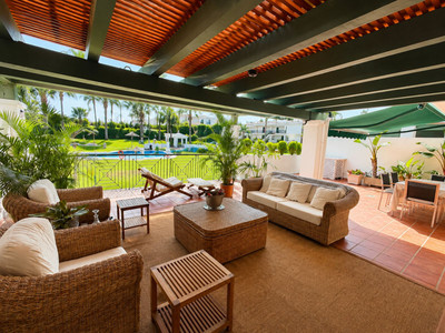 Middle Floor Apartment in Nueva Andalucía