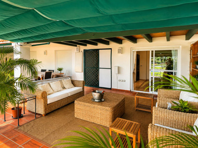 Middle Floor Apartment in Nueva Andalucía